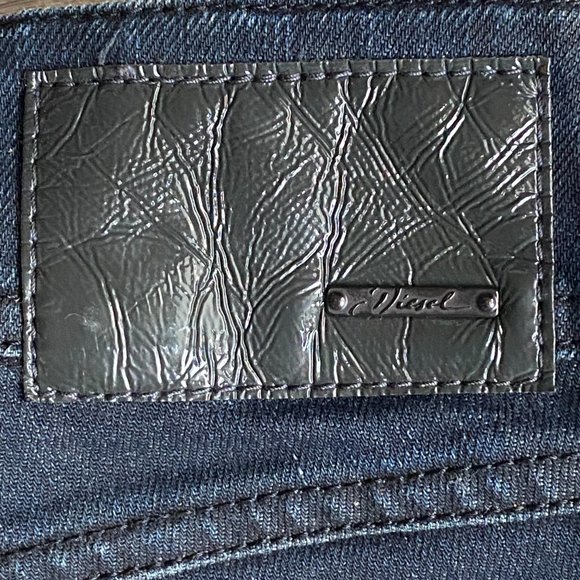 Women's Black Label Diesel Jeans low-rise Straight Leg Size 29 x 32 Premium - Picture 6 of 9